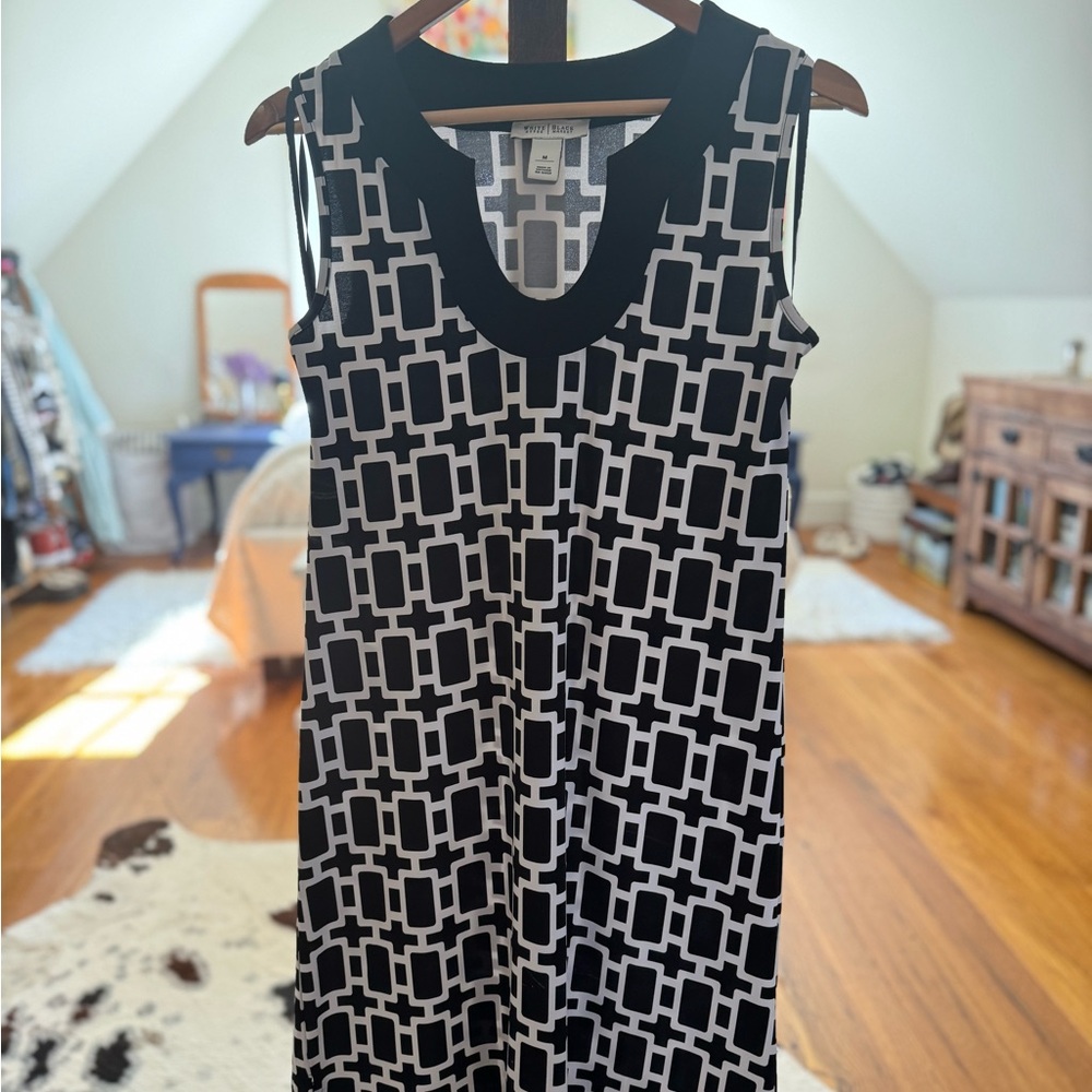 White House Black Market Sheath Midi Dress Black and White